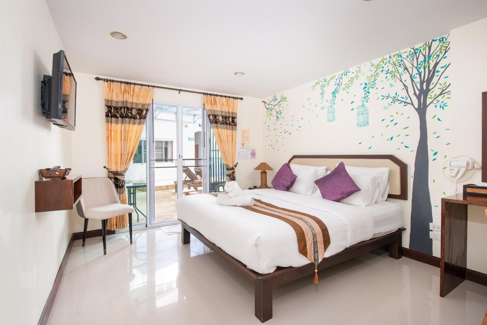 Manee Cool Mueang Hotel Chiang Mai Exterior foto